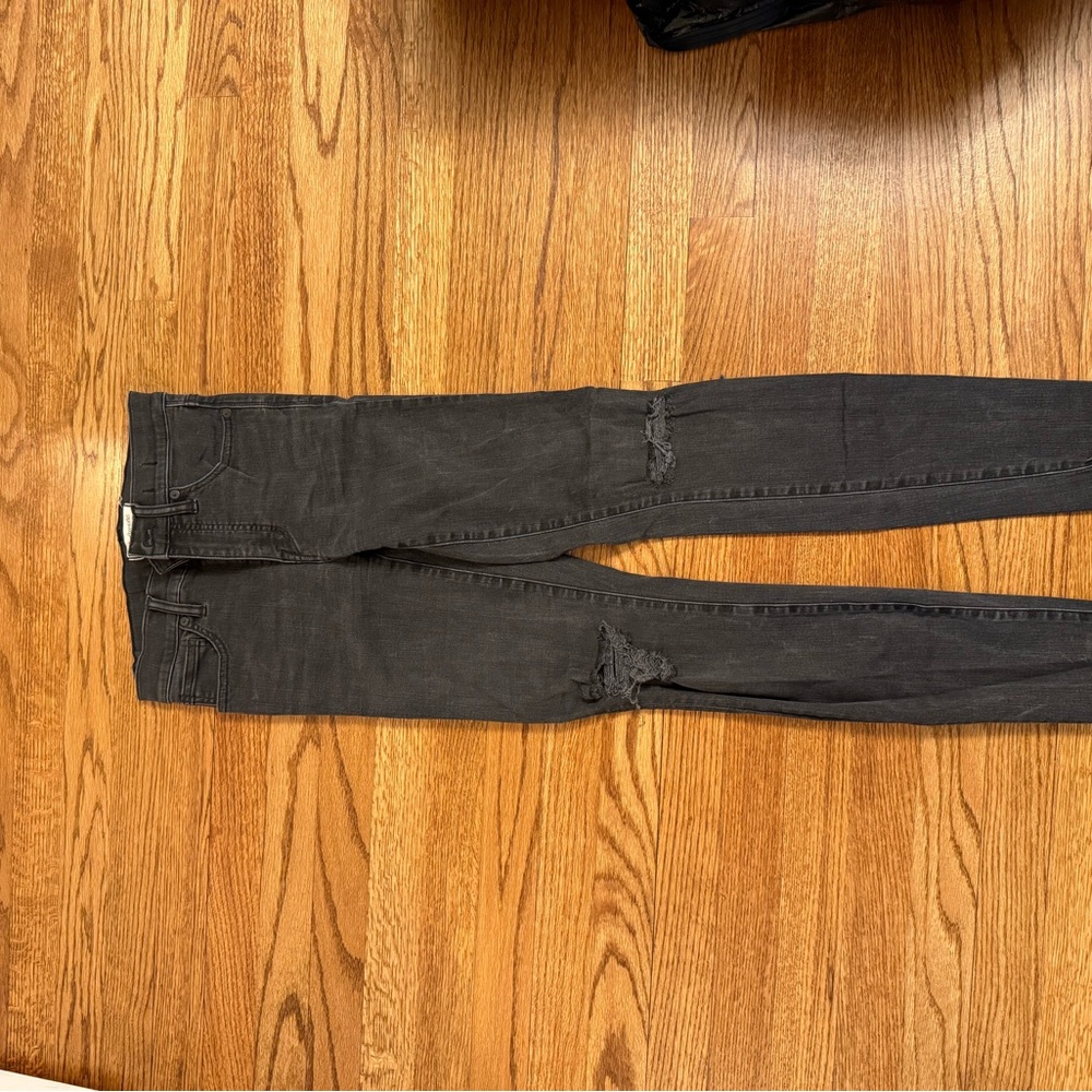 Abercrombie & Fitch Black Distressed Skinny Jeans